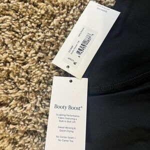 SPANX Booty Boost Leggings in Black